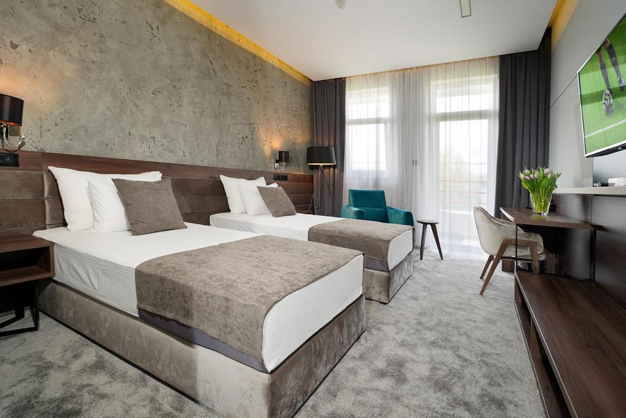 Hotel Srbija Lux Stara Pazova Dış mekan fotoğraf