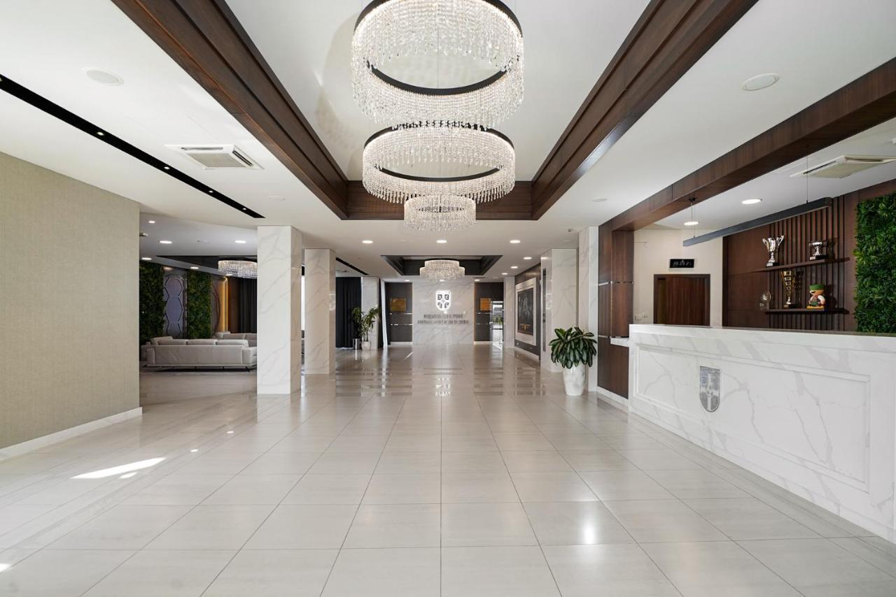 Hotel Srbija Lux Stara Pazova Dış mekan fotoğraf