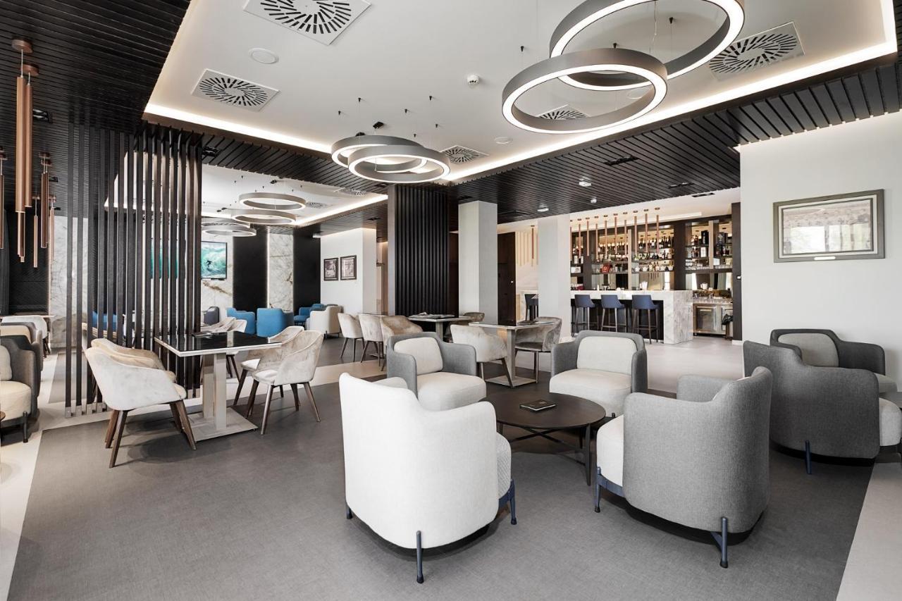 Hotel Srbija Lux Stara Pazova Dış mekan fotoğraf