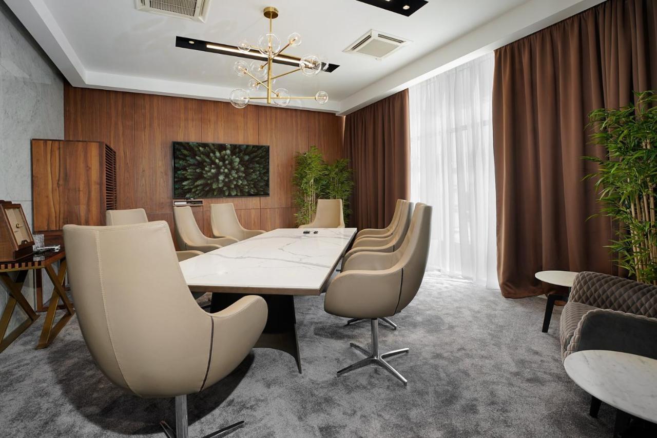 Hotel Srbija Lux Stara Pazova Dış mekan fotoğraf