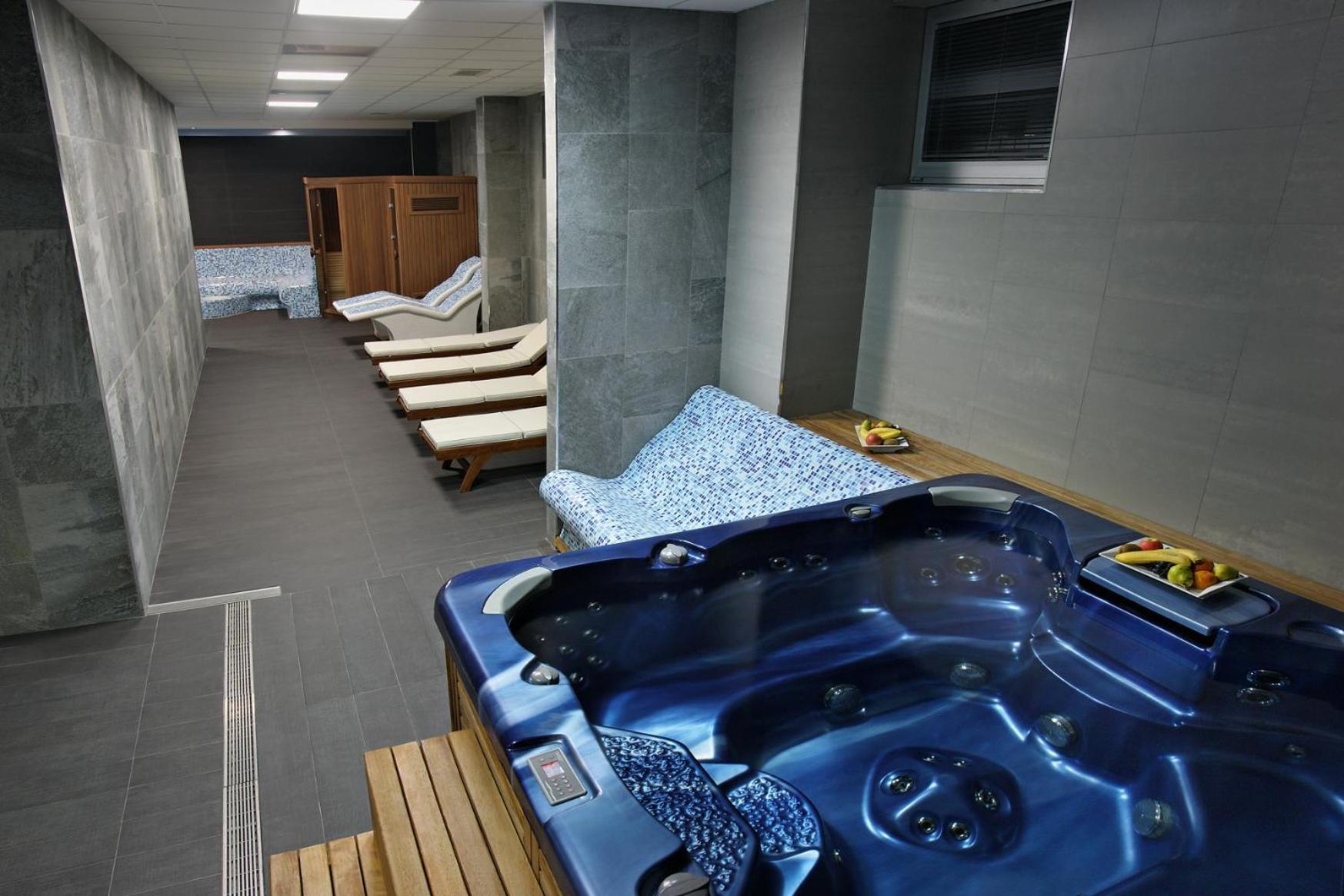 Hotel Srbija Lux Stara Pazova Dış mekan fotoğraf